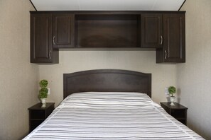 Cottage Standar, Beberapa Tempat Tidur, Bebas Asap Rokok | Didekorasi berbeda-beda dan dilengkapi dengan perabotan berbeda-beda