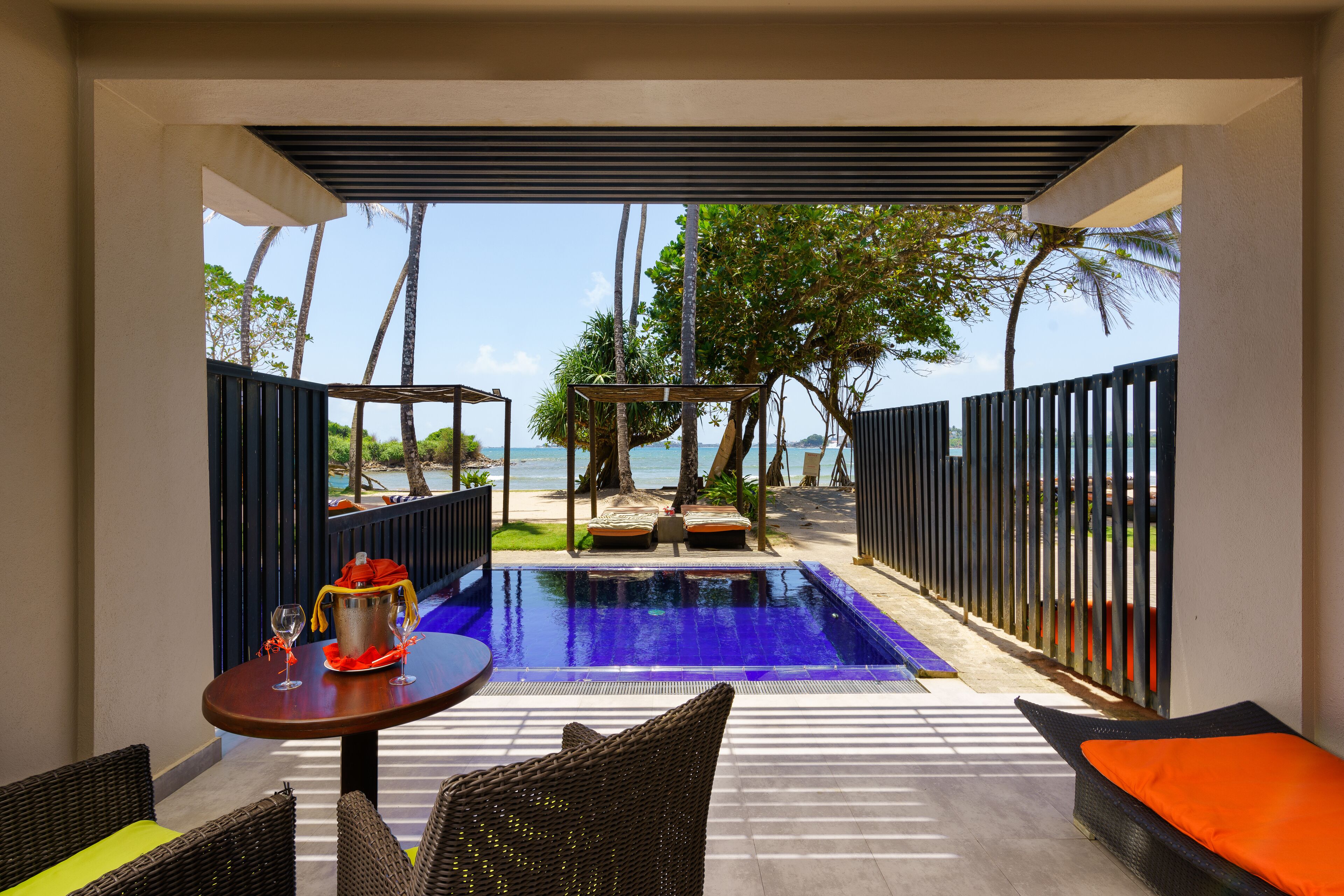 deluxe room plunge pool with private jacuzzi and sea view | beach/ocean view