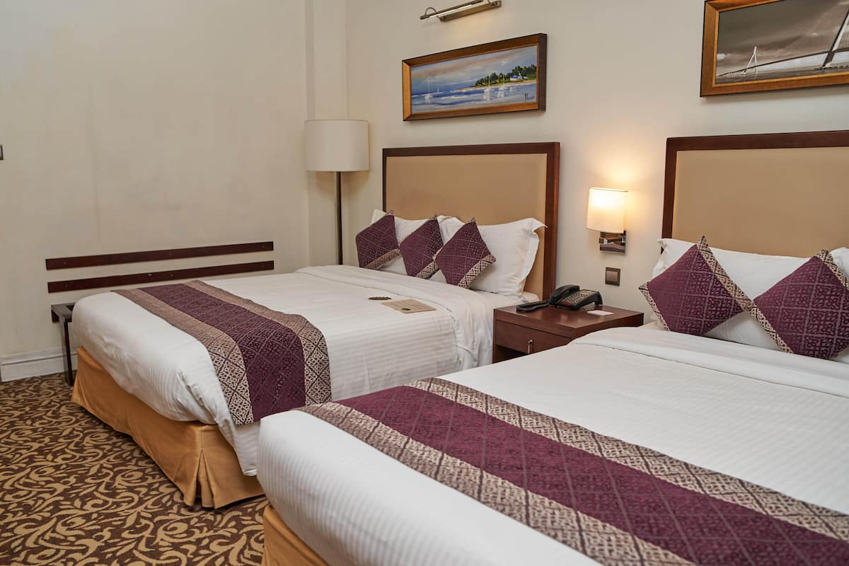 1 bedroom, premium bedding, minibar, in-room safe