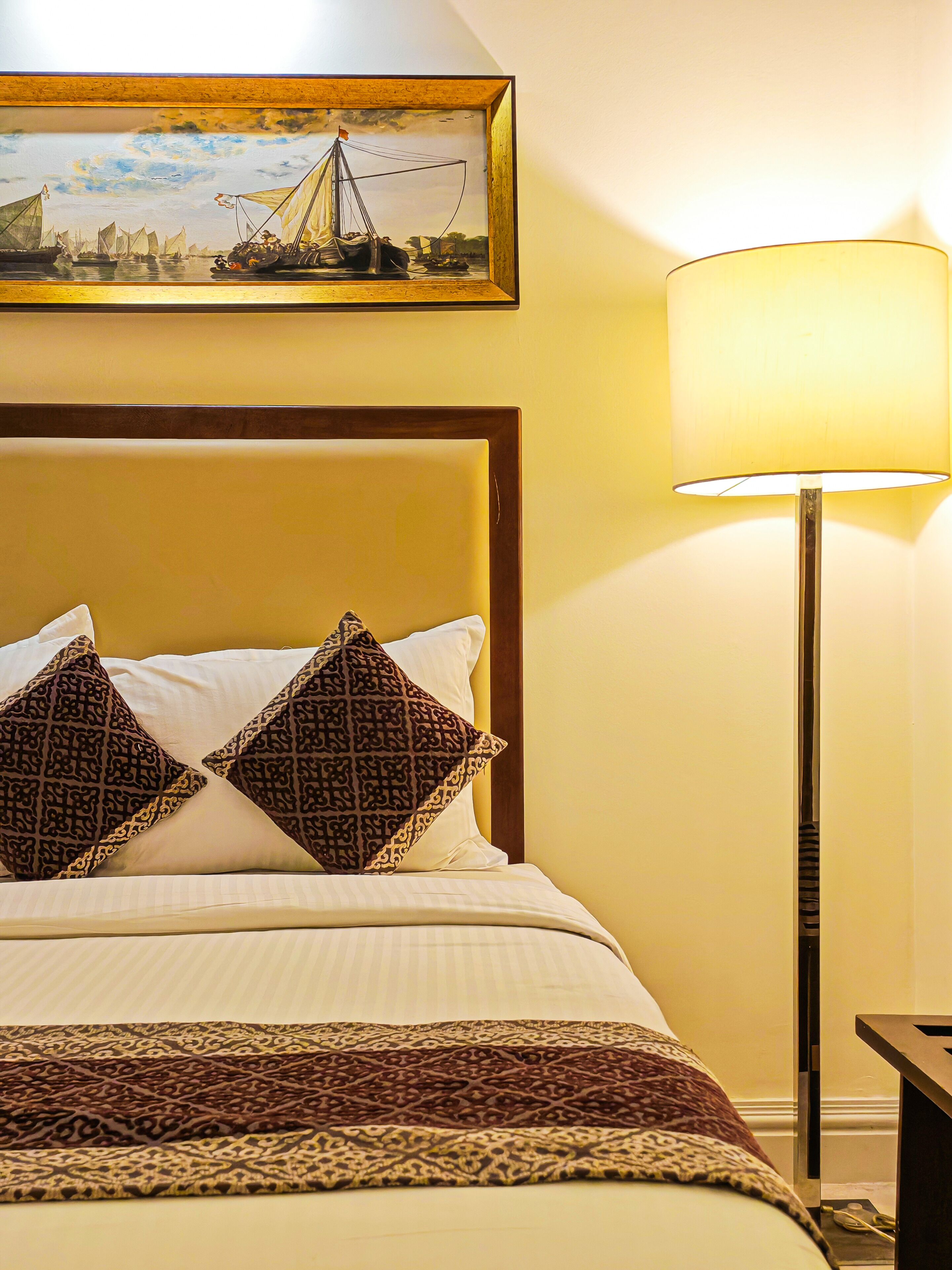 Superior Queen Room | Premium bedding, minibar, in-room safe, individually decorated
