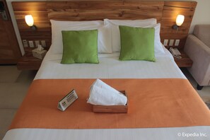 Premium bedding, minibar, in-room safe, desk