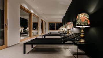 Sauna, steam room, massages