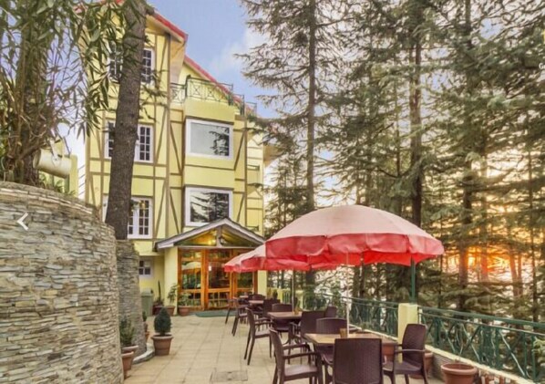 Façade de l’hébergement - soirée/nuit