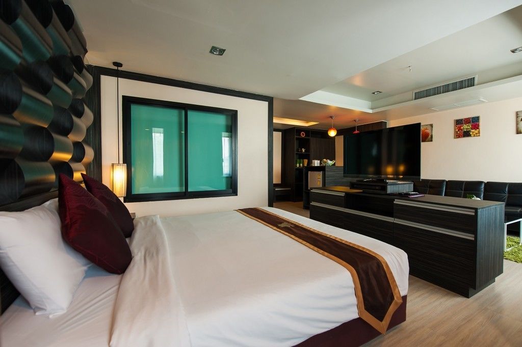 Phòng Suite Superior | Minibar với thức ăn, đồ uống miễn phí, két bảo mật tại phòng 