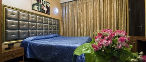 双人房, 独立浴室 | 办公桌、免费 WiFi