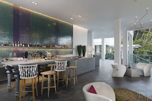 2 bars, bar sur le toit, bar à cocktails