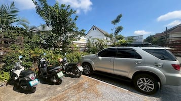 Parcheggio non assistito gratuito