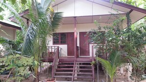 Family Bungalow, 2 Bedrooms, Connecting Rooms, Sea Facing | Balcony - Moonhut Bungalows (Koh Samui)