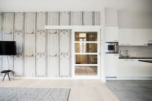 高級公寓, 2 間臥室 | 客廳 | 19 吋平面電視連有線電視頻道、電視