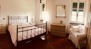 Bed sheets - Albergo La Veranda (Maissana)