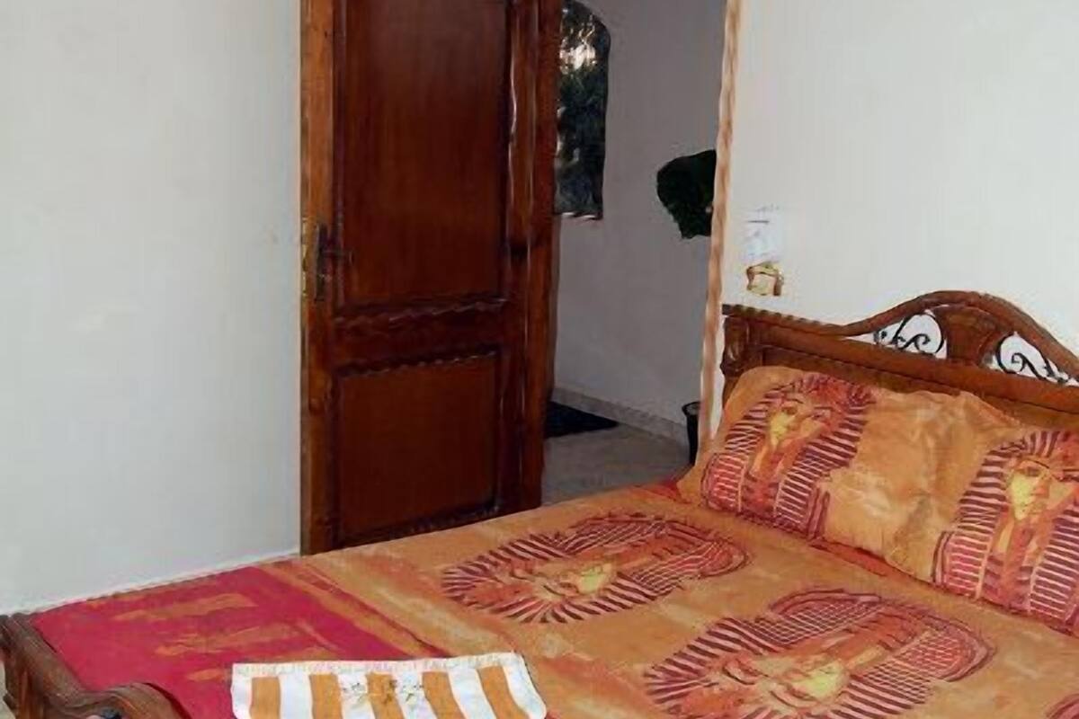 Habitación doble económica, 1 cama King size | Wifi