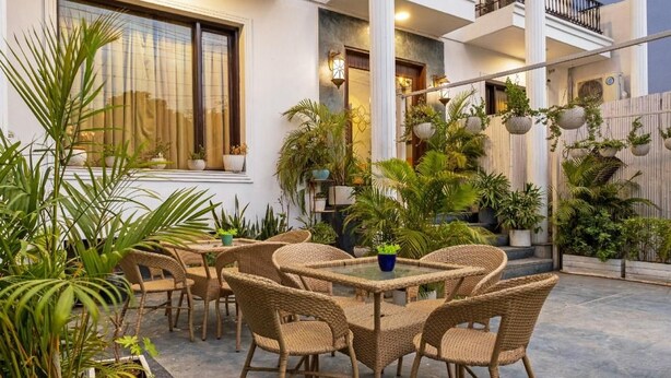 Khu ẩm thực ngoài trời