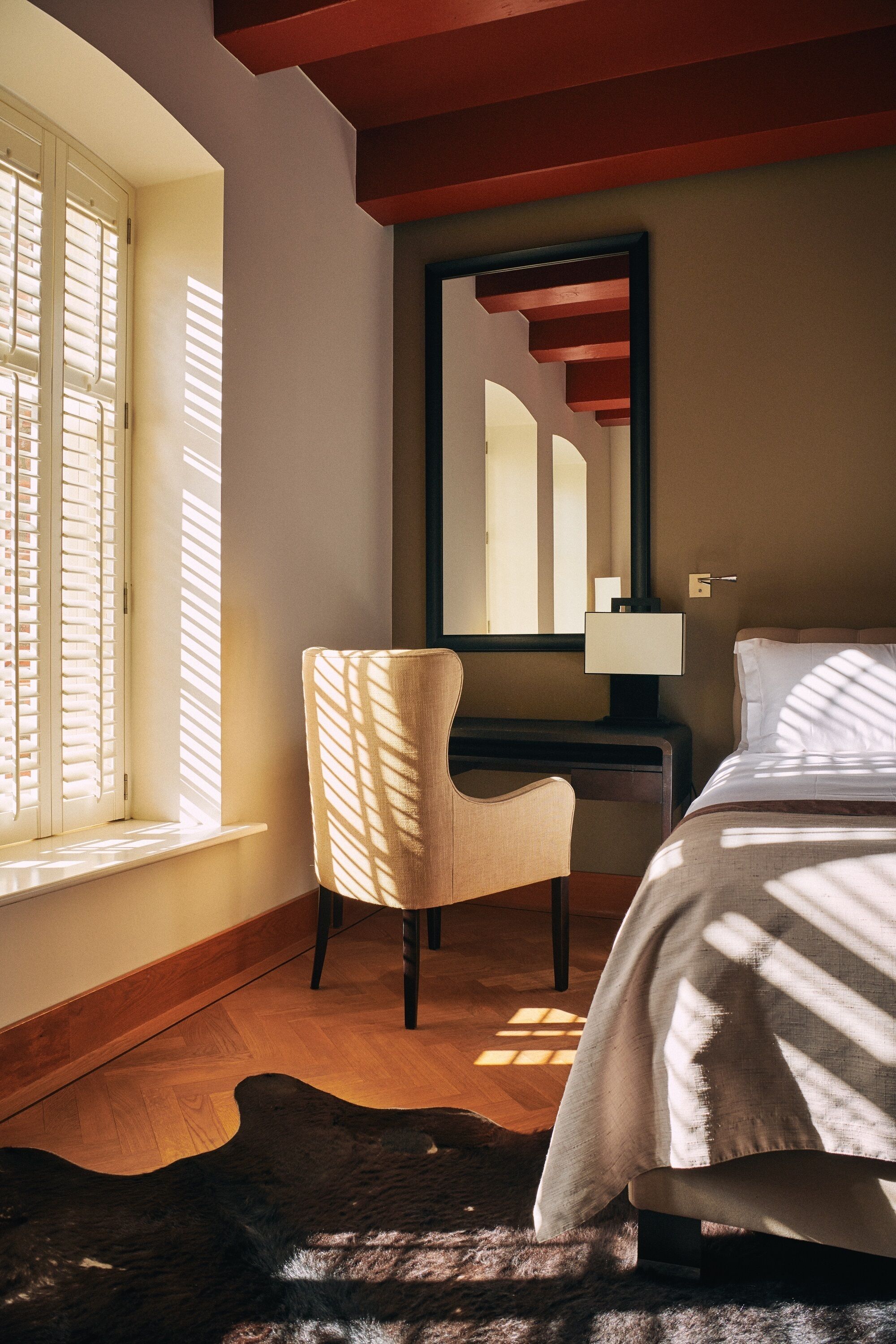 superior double room, 1 king bed | 1 bedroom, hypo-allergenic bedding, down duvets, free minibar