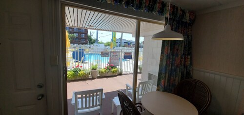 The Shangri La Motel