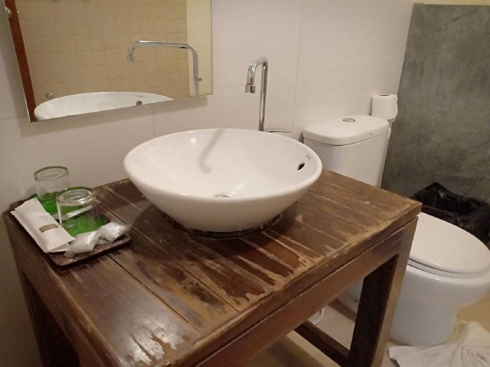 deluxe room | bathroom | shower, free toiletries, hair dryer, bathrobes