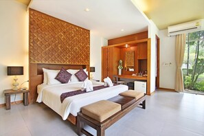 Jacuzzi Suite | Desk, blackout curtains, free WiFi, bed sheets - Nana Resort Kaengkrachan (Kaeng Krachan)