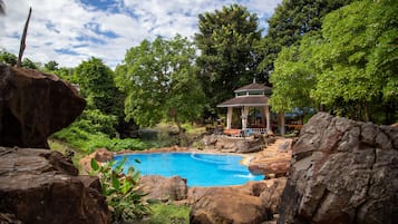 บริเวณภายนอก