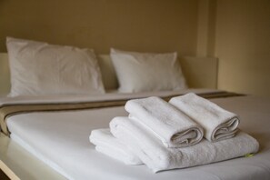 Deluxe-Doppelzimmer | Zimmersafe, individuell dekoriert, individuell eingerichtet