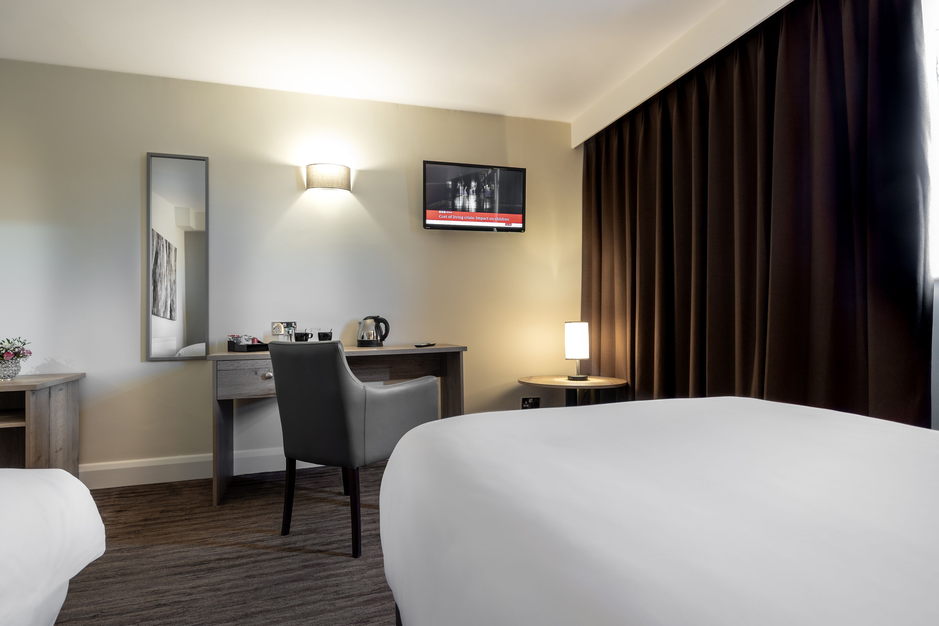 executive twin room | 1 bedroom, individually decorated, individually furnished, soundproofing