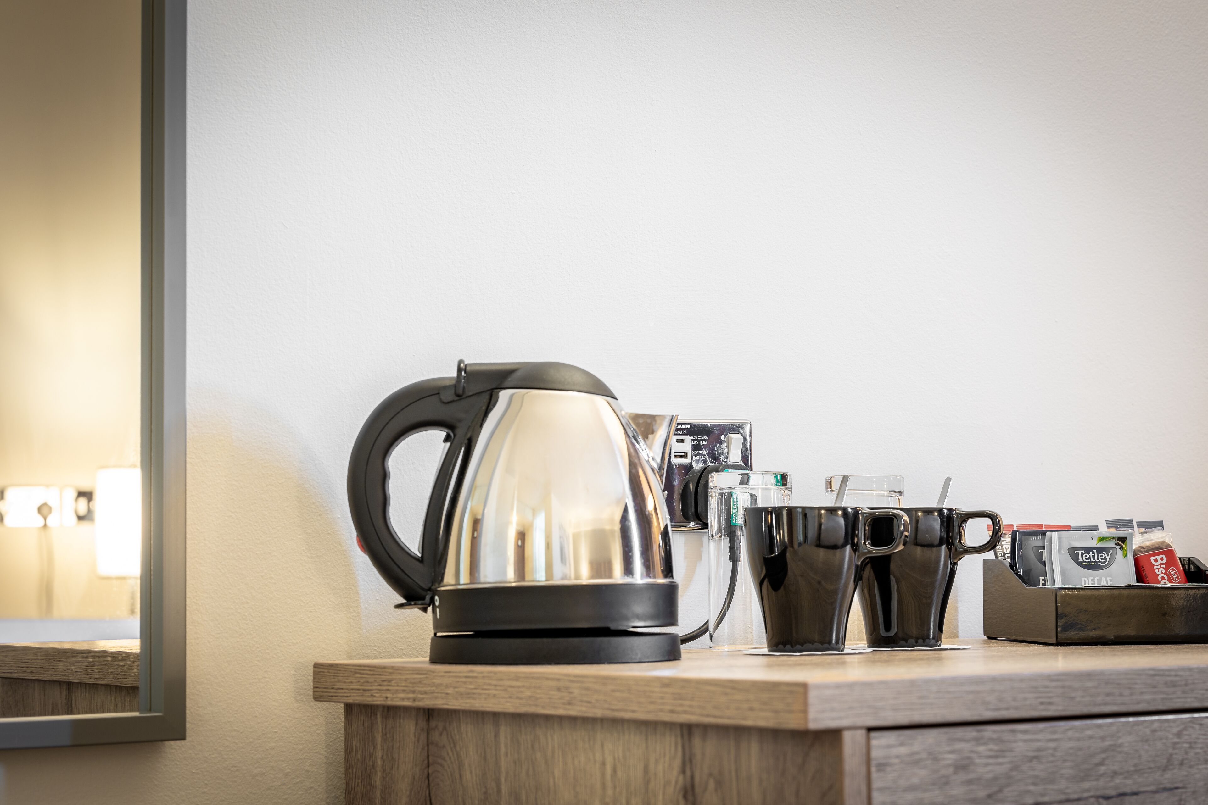 standard twin room | 1 bedroom, individually decorated, individually furnished, soundproofing