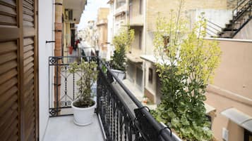 Triple Room, Balcony | Balcony