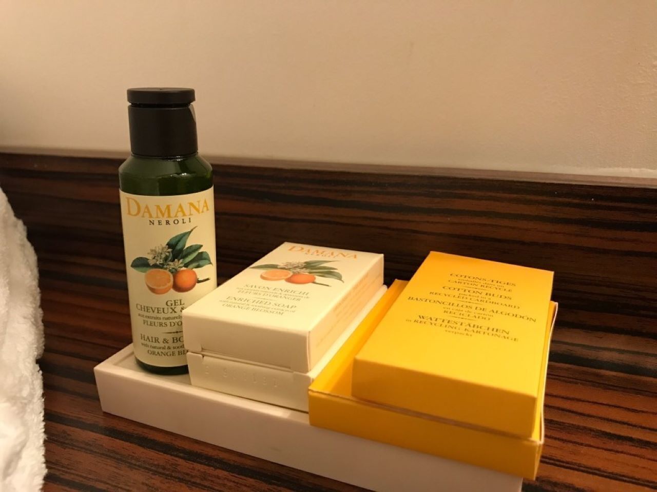 comfort twin room | bathroom amenities | shower, rainfall showerhead, free toiletries, hair dryer