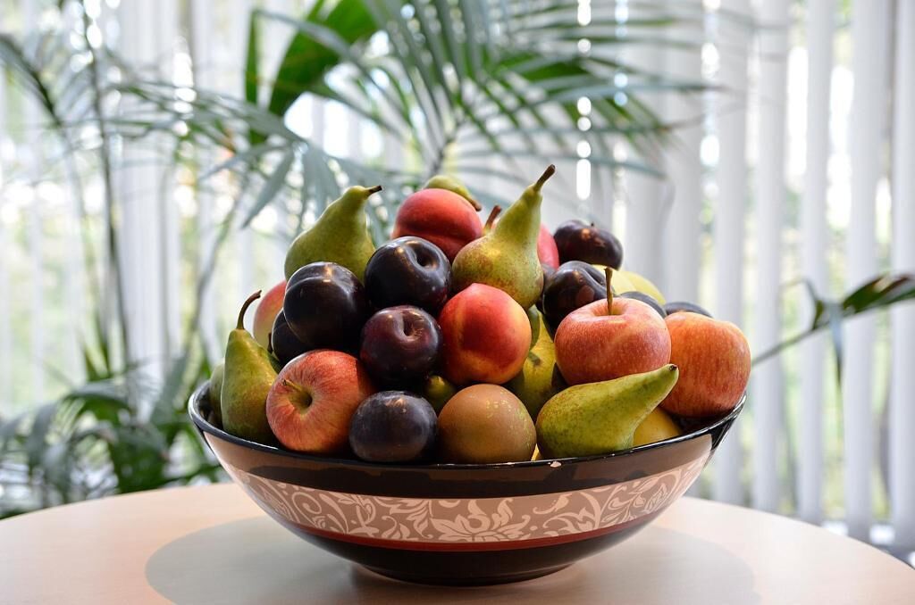 breakfast and lunch served, local cuisine