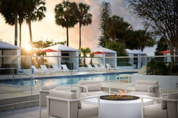 Outdoor pool, open 7:00 AM to 7:00 PM, cabanas (surcharge) at Residence Inn by Marriott Miami Beach Surfside