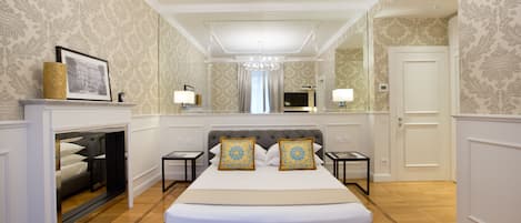 Superior Double Room, 1 Double Bed | Egyptian cotton sheets, premium bedding, minibar, in-room safe