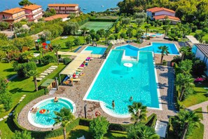 Aerial view - Apparthotel San Sivino (Manerba del Garda)