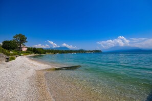 Una spiaggia nelle vicinanze, kayak, nautica/canottaggio