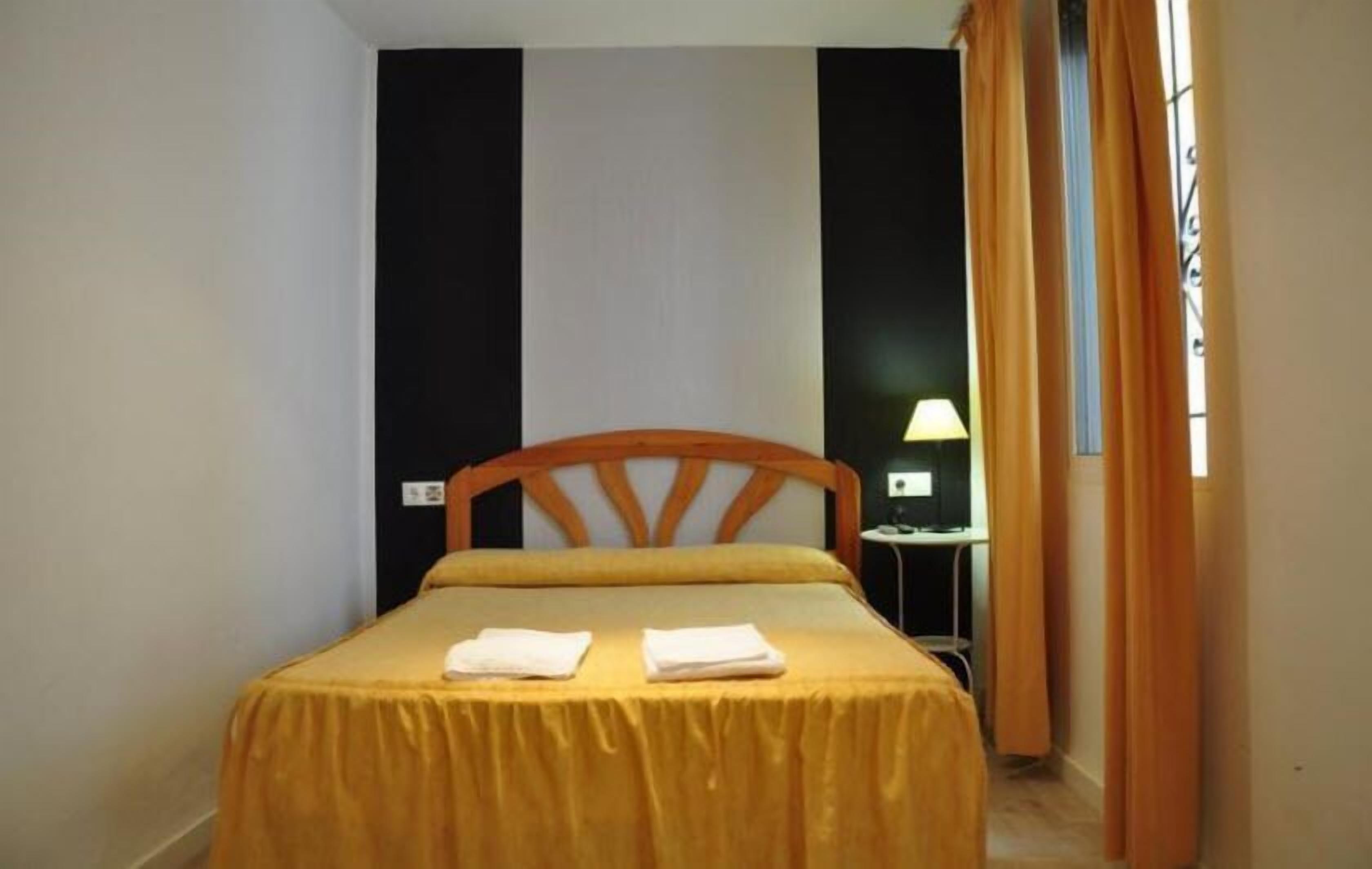 Foto - Pension Cibeles 12