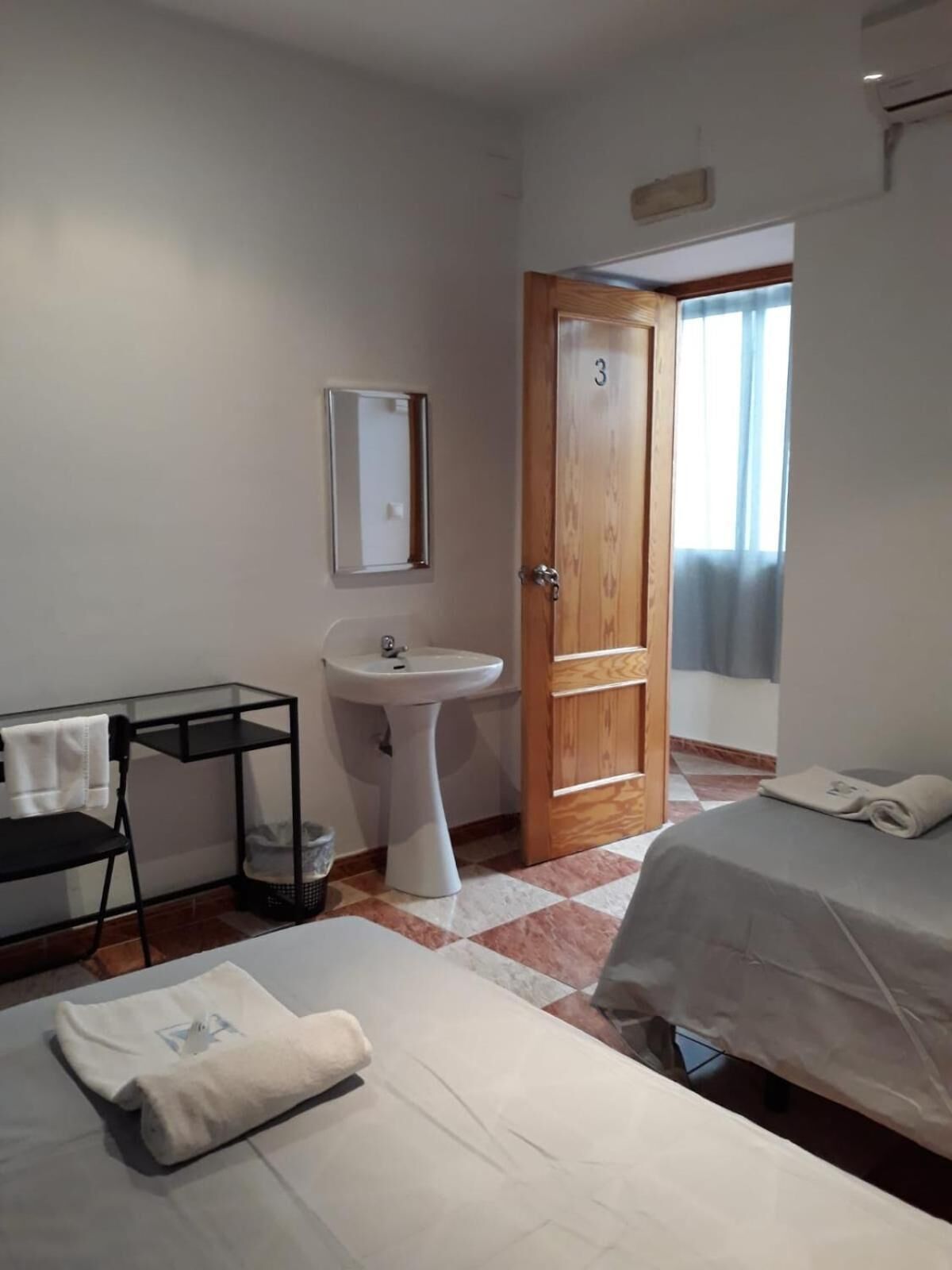 Foto - Pension Cibeles 12