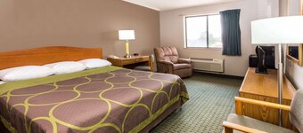 Super 8 by Wyndham St. Charles