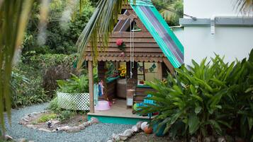 Children's play area - outdoor