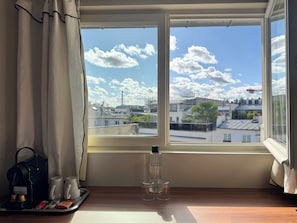 Room with Eiffel Tower View | In-room safe, individually decorated, individually furnished, desk
