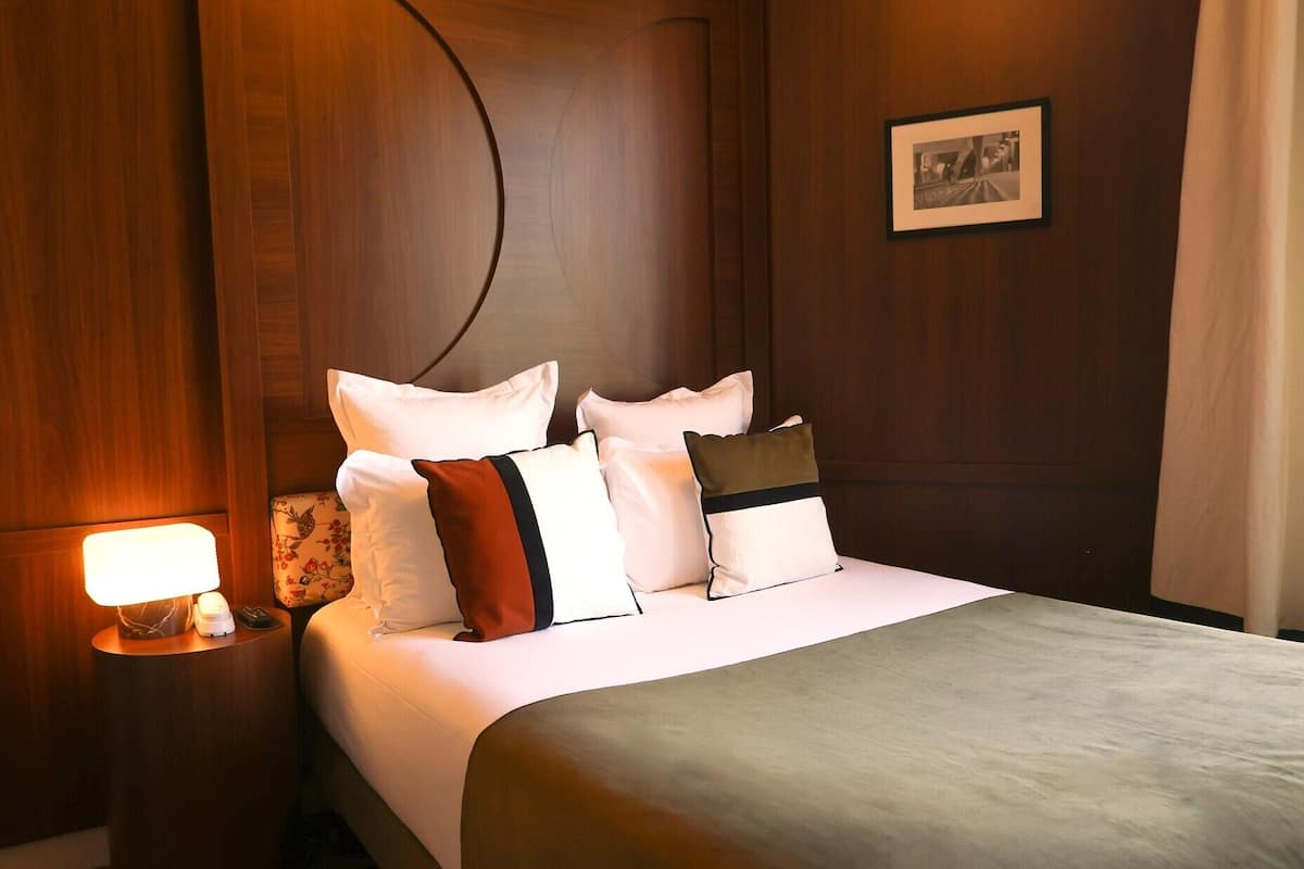 Standard Double Room, 1 Double Bed, City View, Corner | In-room safe, individually decorated, individually furnished, desk