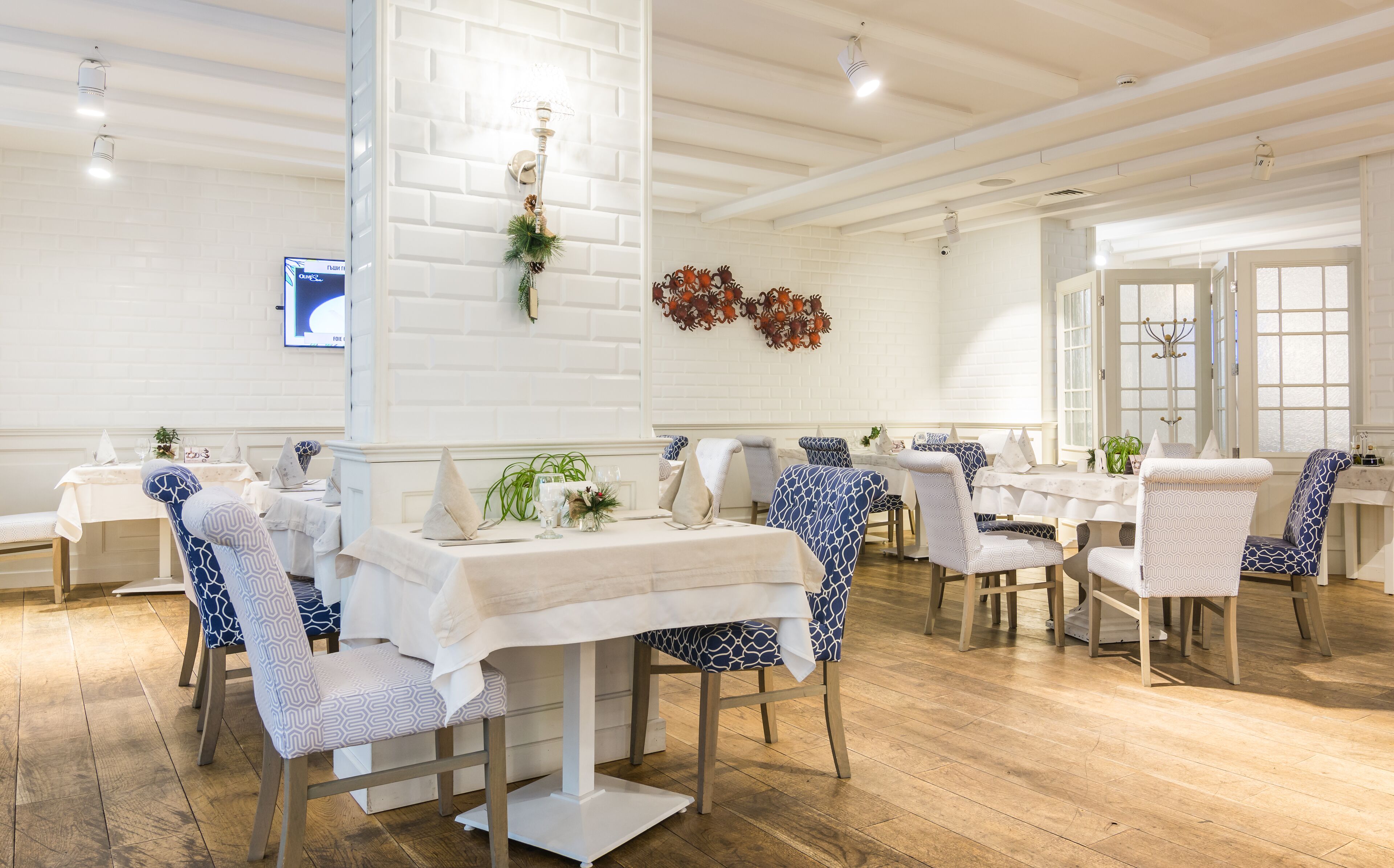 breakfast, lunch, dinner served; mediterranean cuisine, garden views