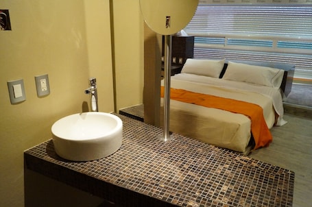 Standard Room | In-room safe, soundproofing, free WiFi, wheelchair access