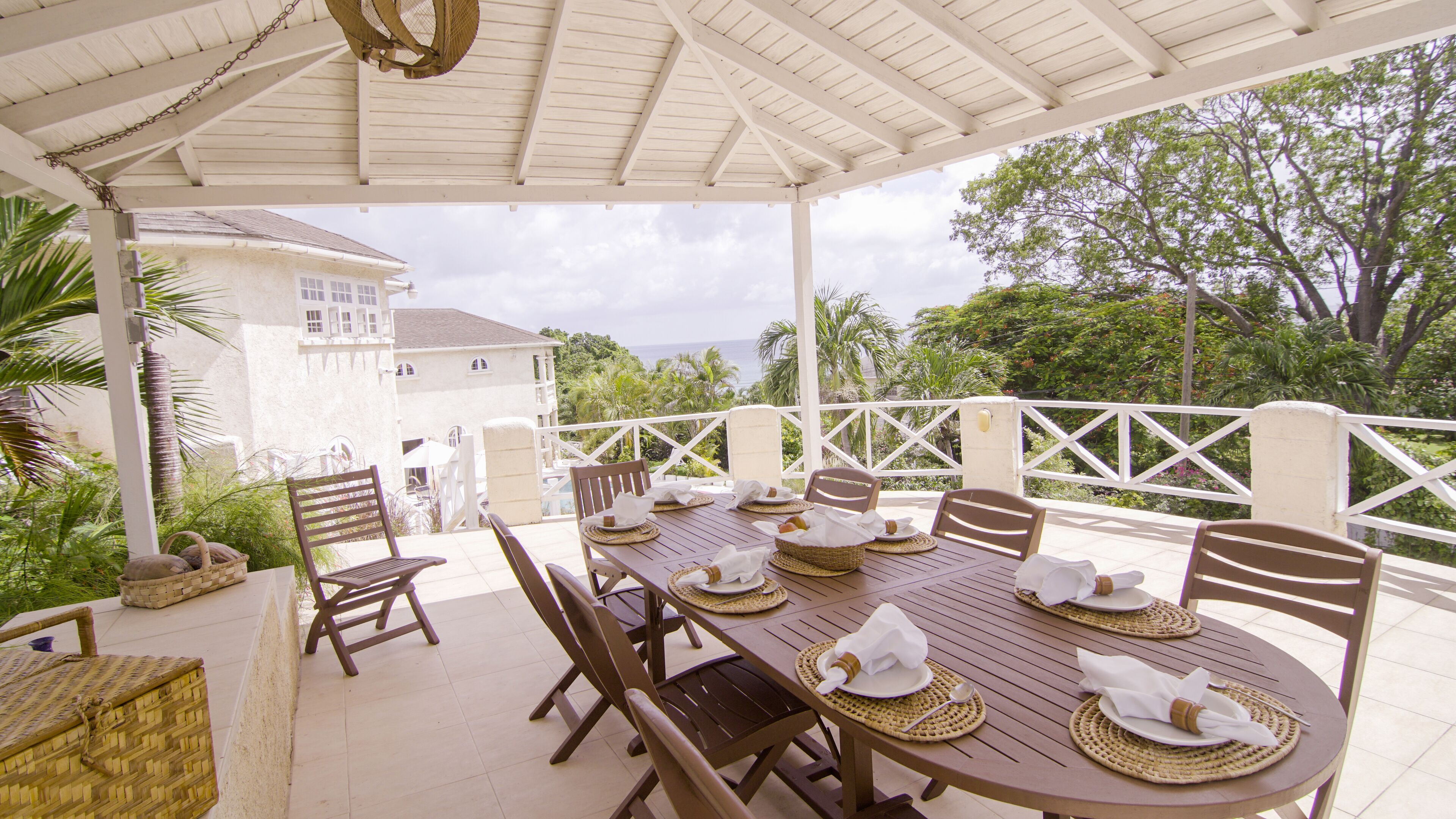 Exclusive Villa, 3 Bedrooms, Ensuite, Beach View | Beach/ocean view