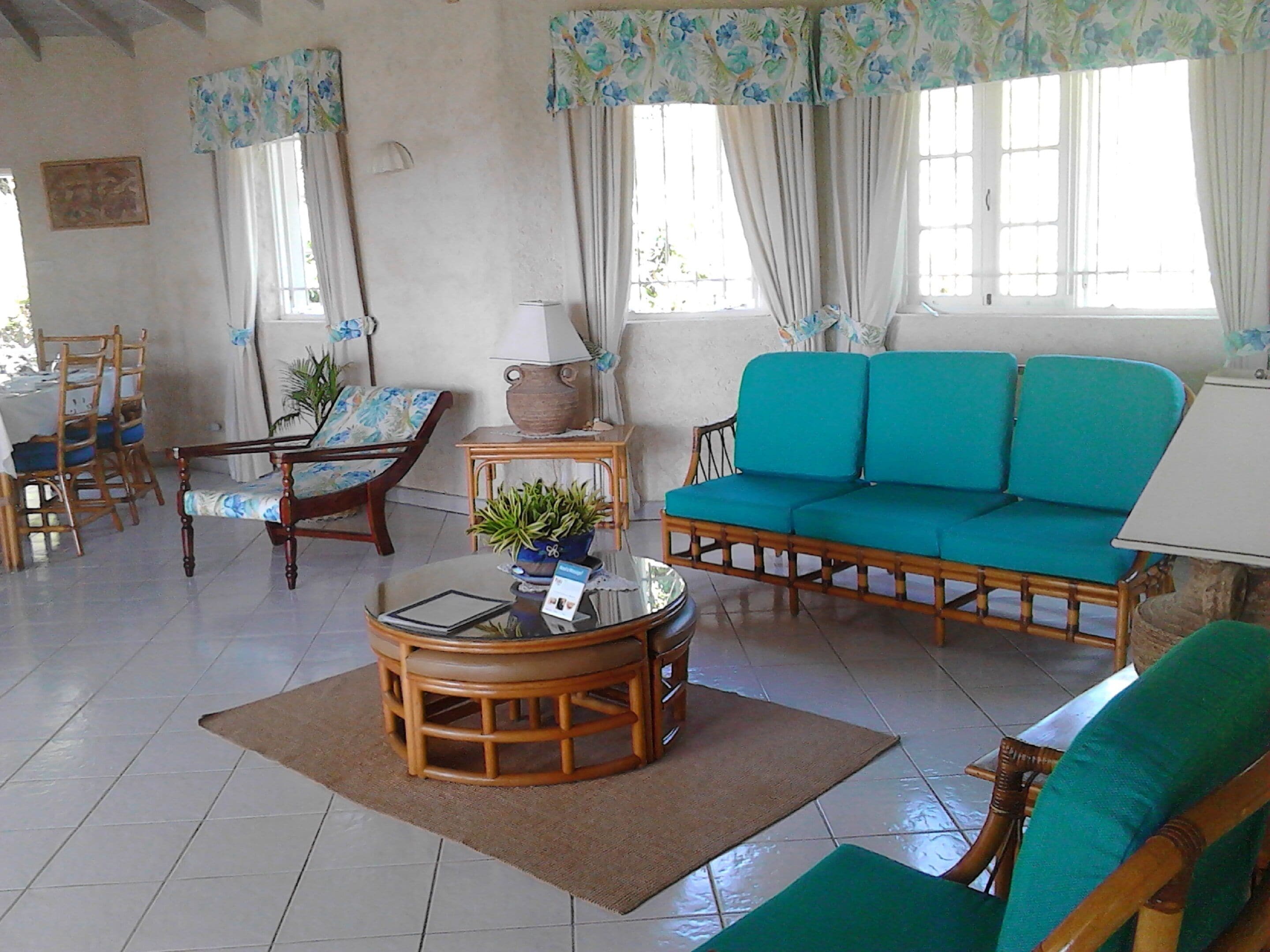 Villa Exclusive, 1 chambre, salle de bains attenante, vue plage | Salle de séjour