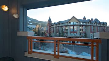 Luxury Suite, 2 Bedrooms (EL429) | View from room