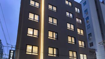 Façade de lâhĂ©bergement