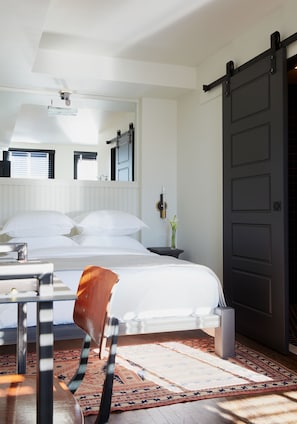 The Mates Room, One Queen Bed | Premium bedding, pillowtop beds, minibar, individually decorated