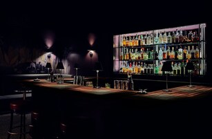 2 bars/lounges, karaoke bar, cocktail bar