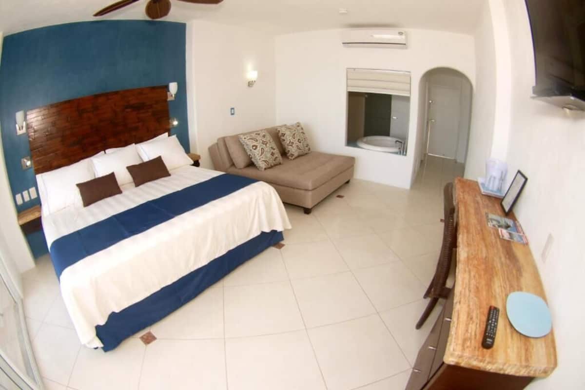 elite room, private pool, ocean view | in-room safe, individually decorated, individually furnished