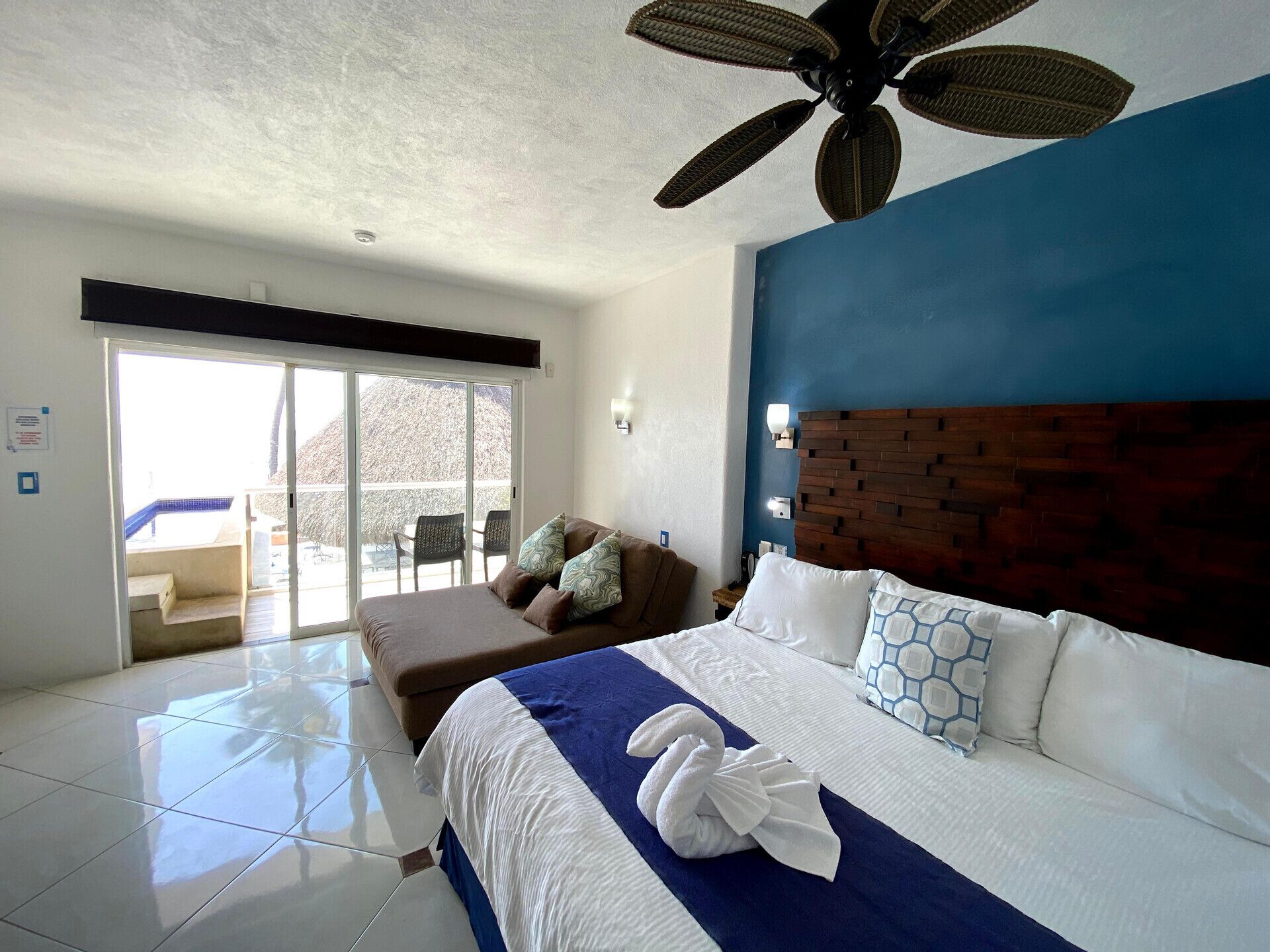 In-room safe, soundproofing, iron/ironing board, WiFi (free)