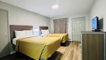 Dobbeltrom – standard, 2 dobbeltsenger, ikke-røyk | Skrivebord, wi-fi (inkludert) og sengetøy