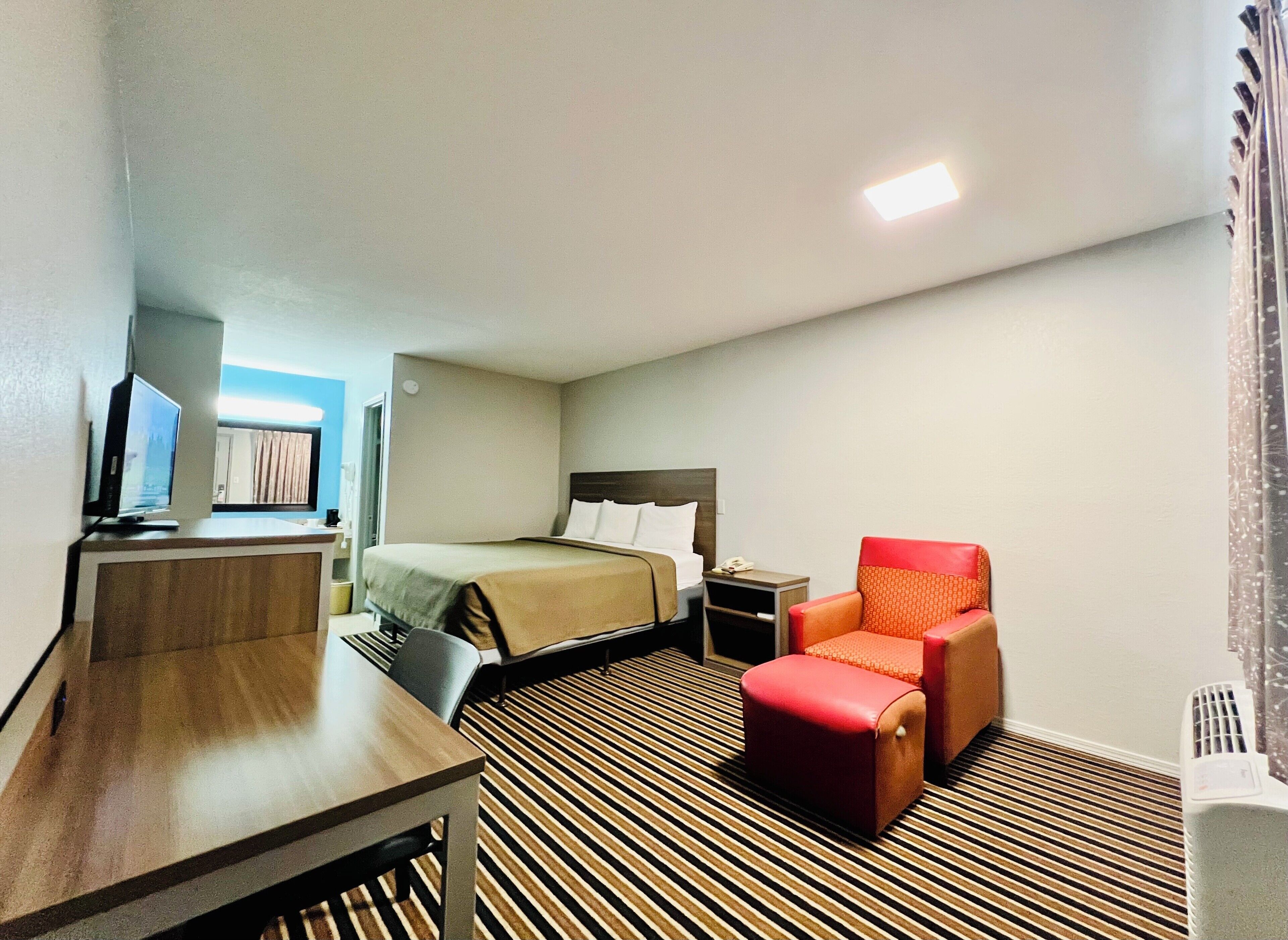 Habitación estándar, 1 cama King size, para no fumadores | Escritorio, wifi gratis y ropa de cama 