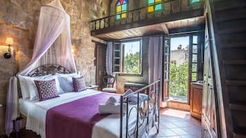Superior Suite (Chamber of the Princess) | 1 bedroom, hypo-allergenic bedding, individually decorated